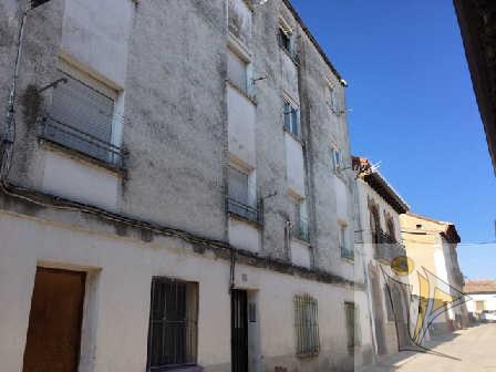 For sale of flat in San Martín de Valdeiglesias