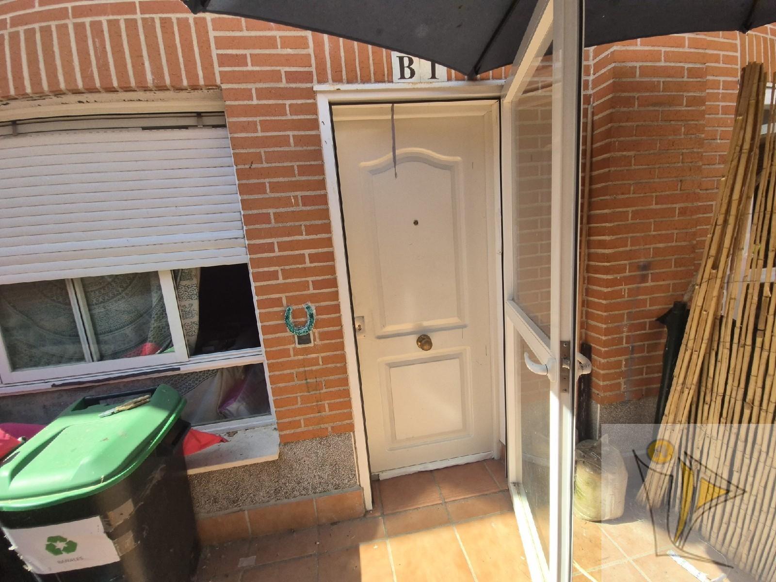 For sale of flat in Valdeavero