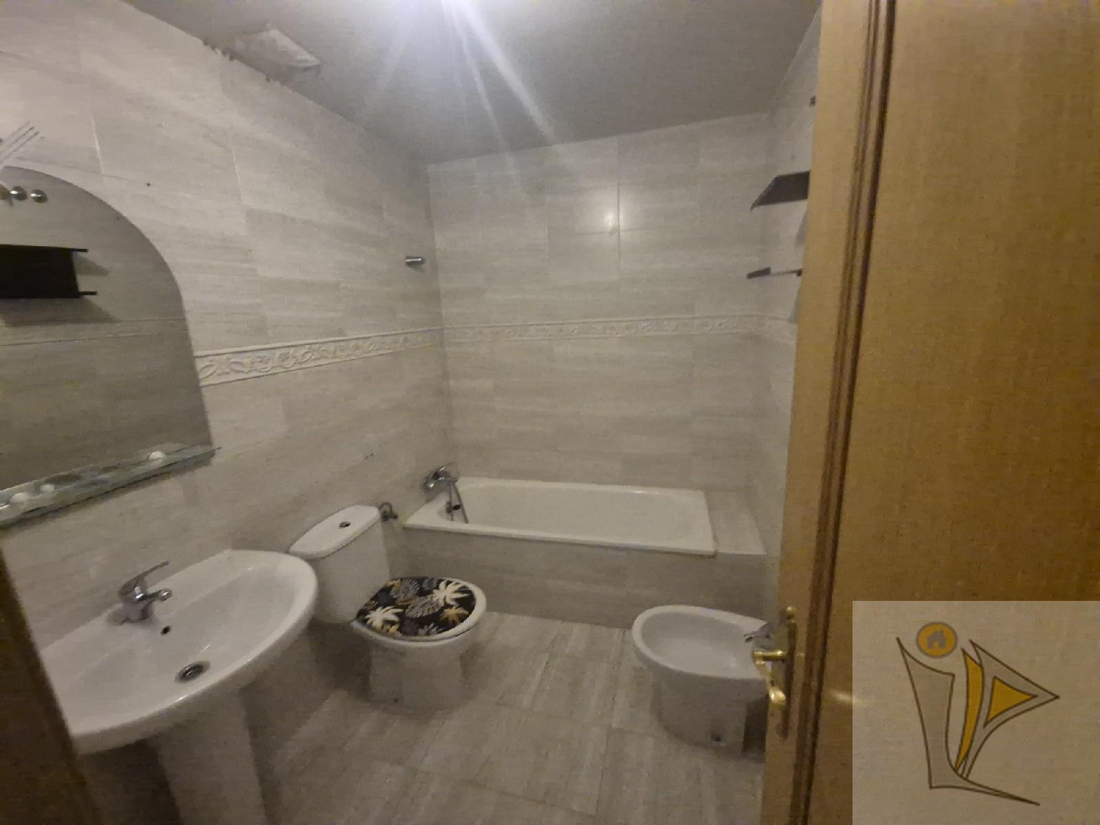 For sale of flat in Valdeavero