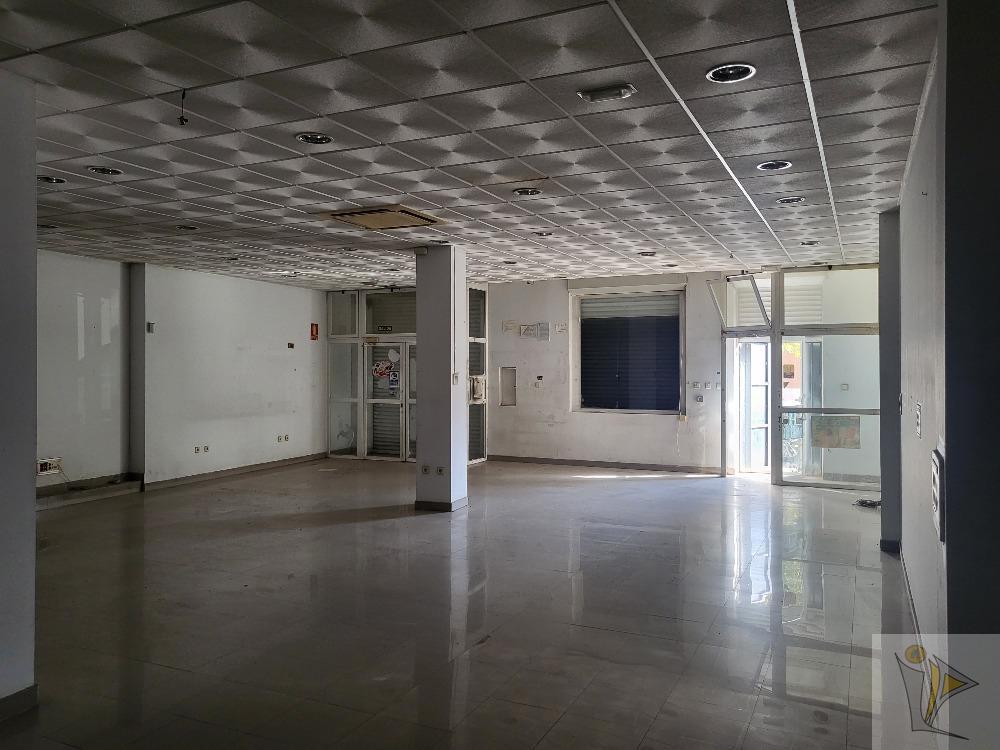 Venta de local en Parla