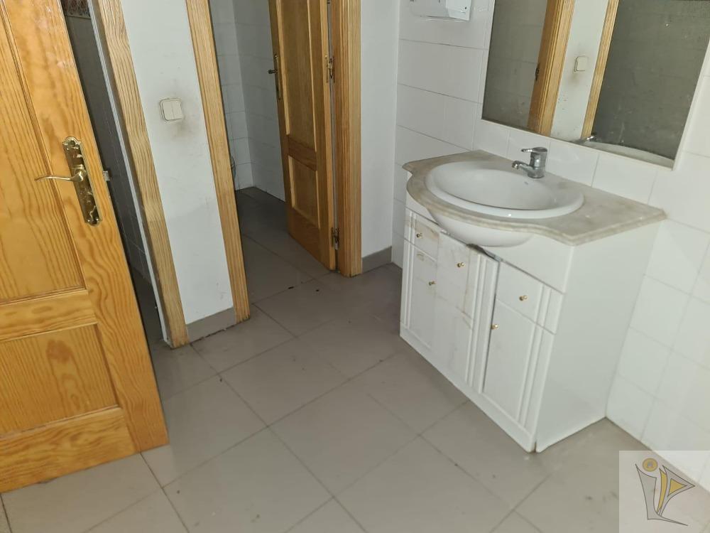 Venta de local en Parla