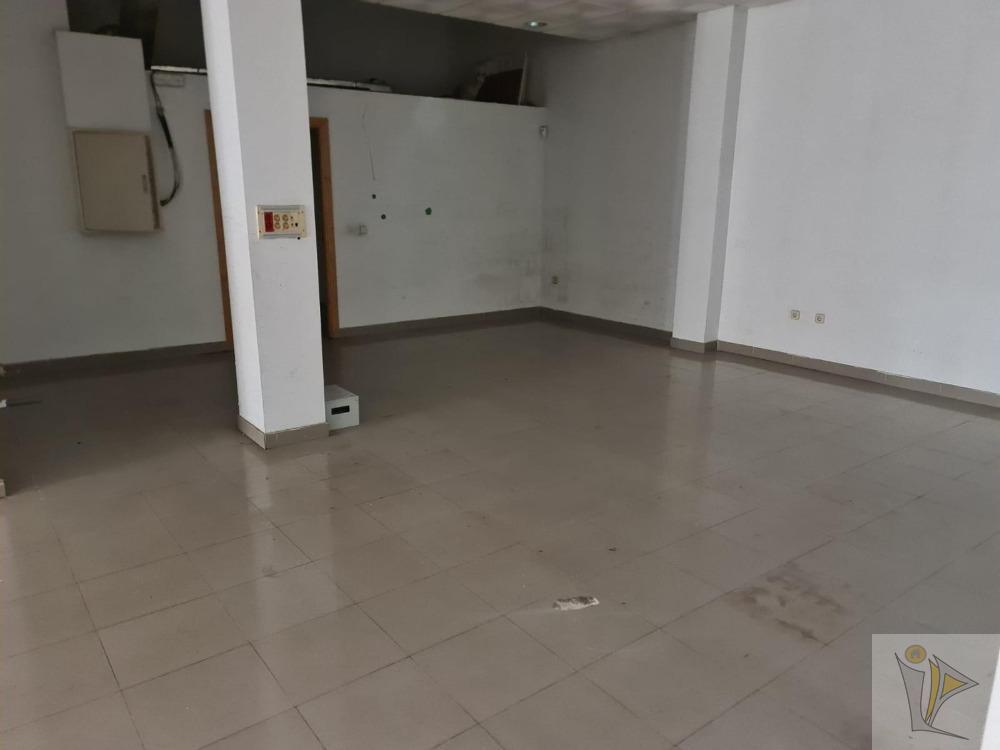 Venta de local en Parla