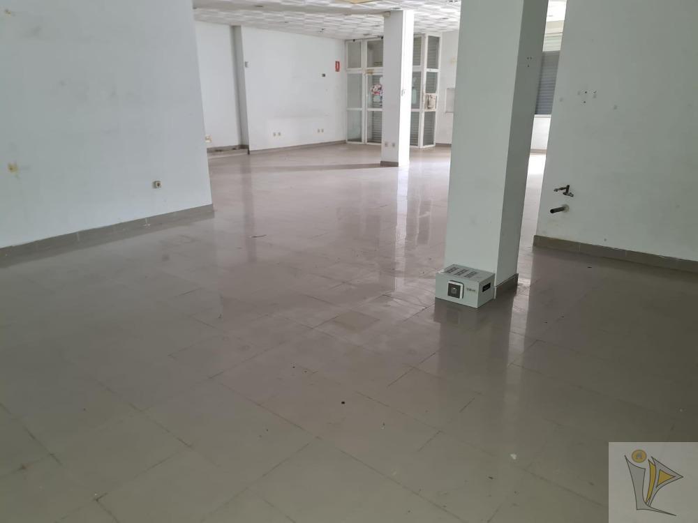 Venta de local en Parla