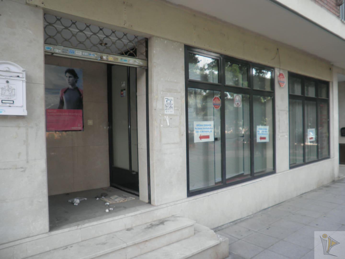 Venta de local en San Fernando de Henares