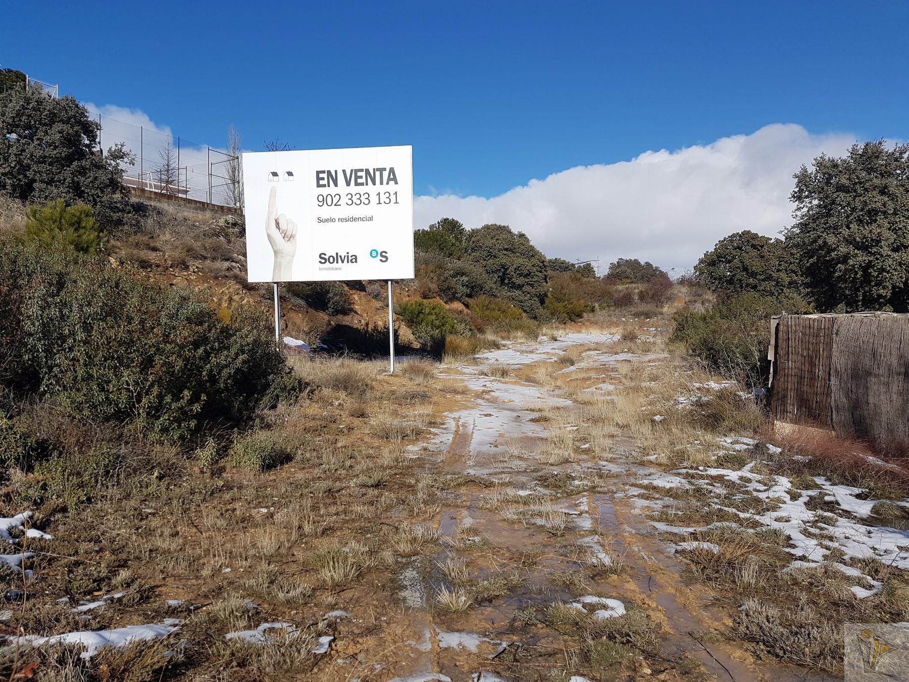 Venta de terreno en Miraflores de la Sierra