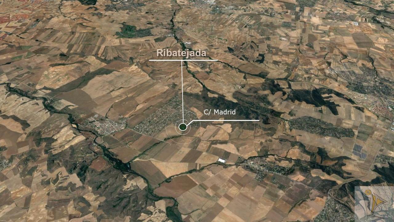 Venta de terreno en Ribatejada