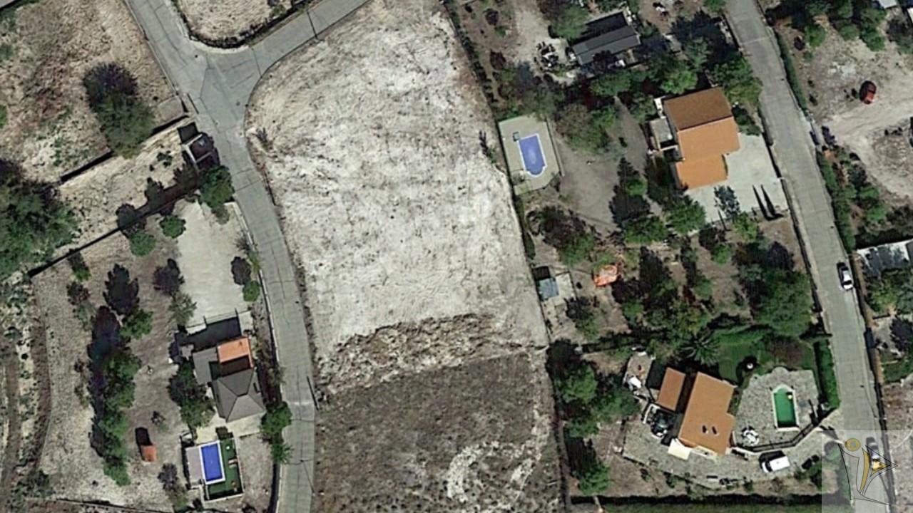 Venta de terreno en Colmenar de Oreja