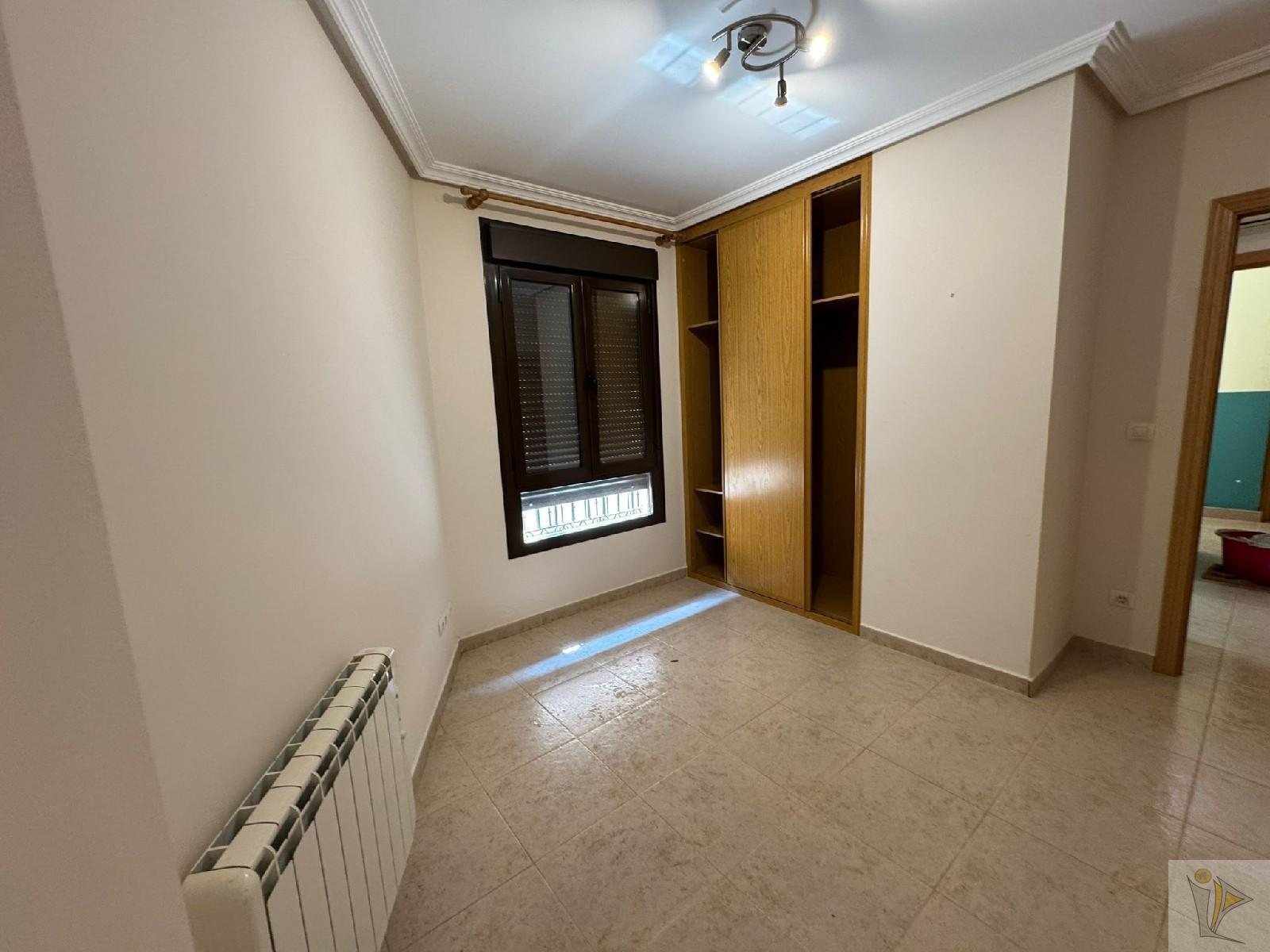 Venta de piso en Villarejo de Salvanés