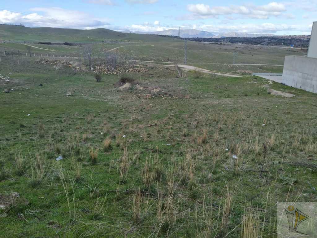 Venta de terreno en El Molar