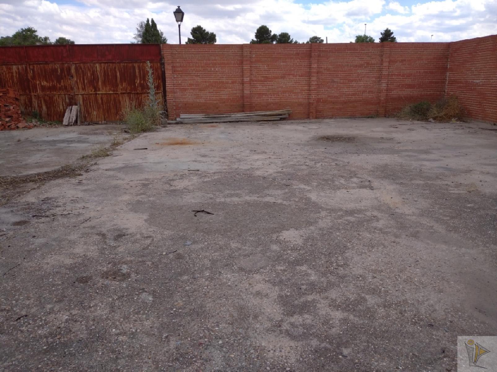 Venta de nave en Valdemoro