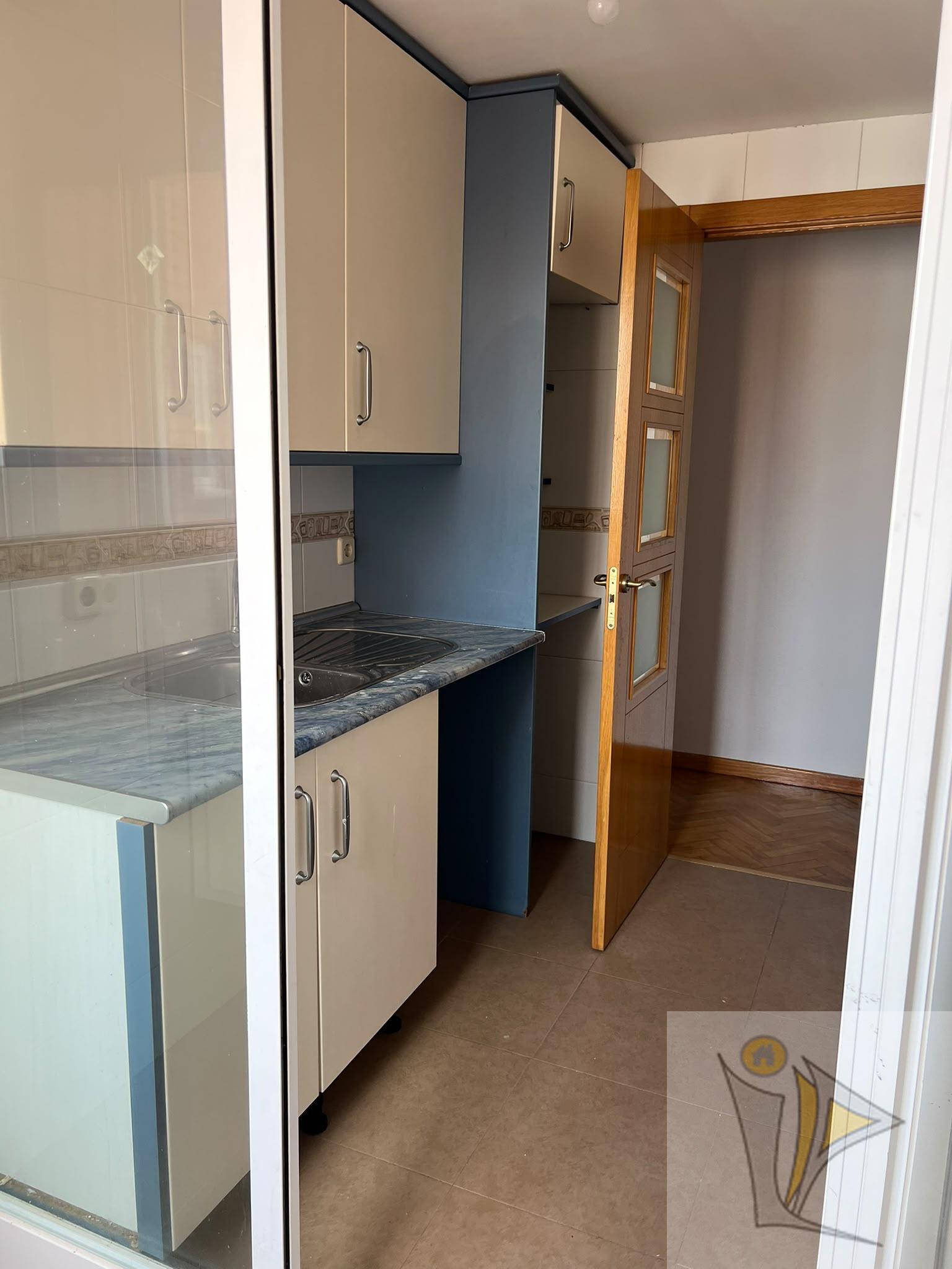 For sale of flat in Madrid
