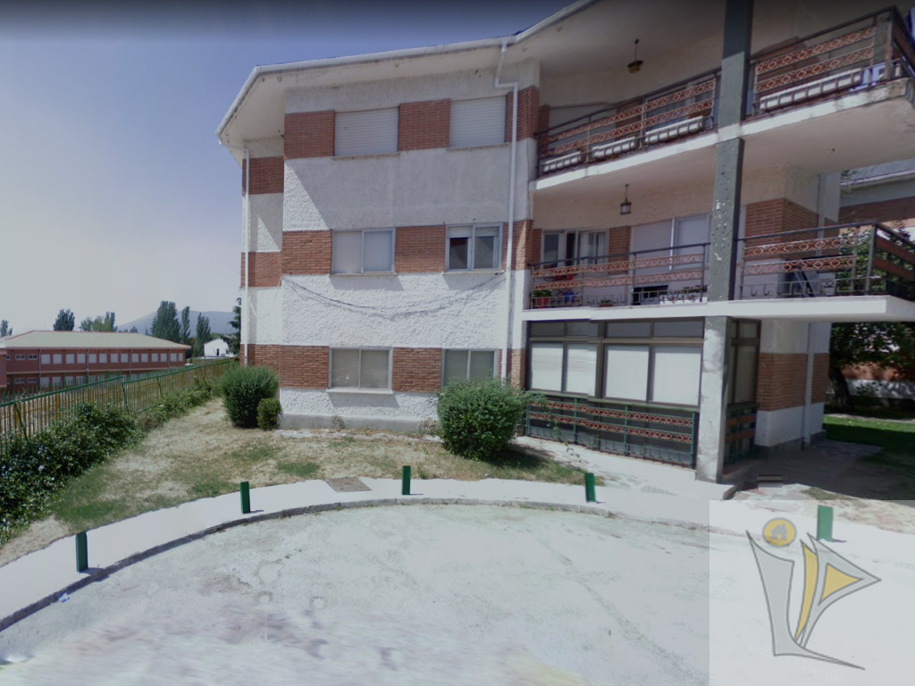 Venta de garaje en Collado Mediano