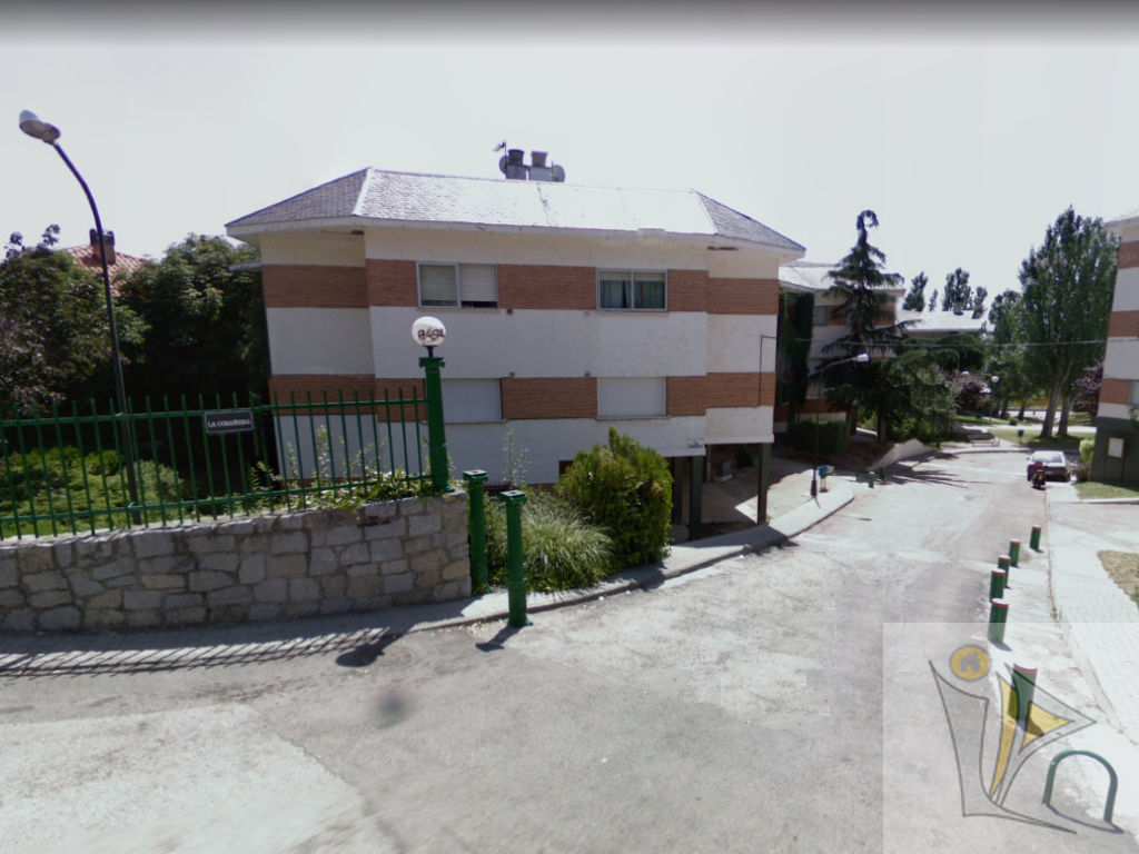 Venta de garaje en Collado Mediano
