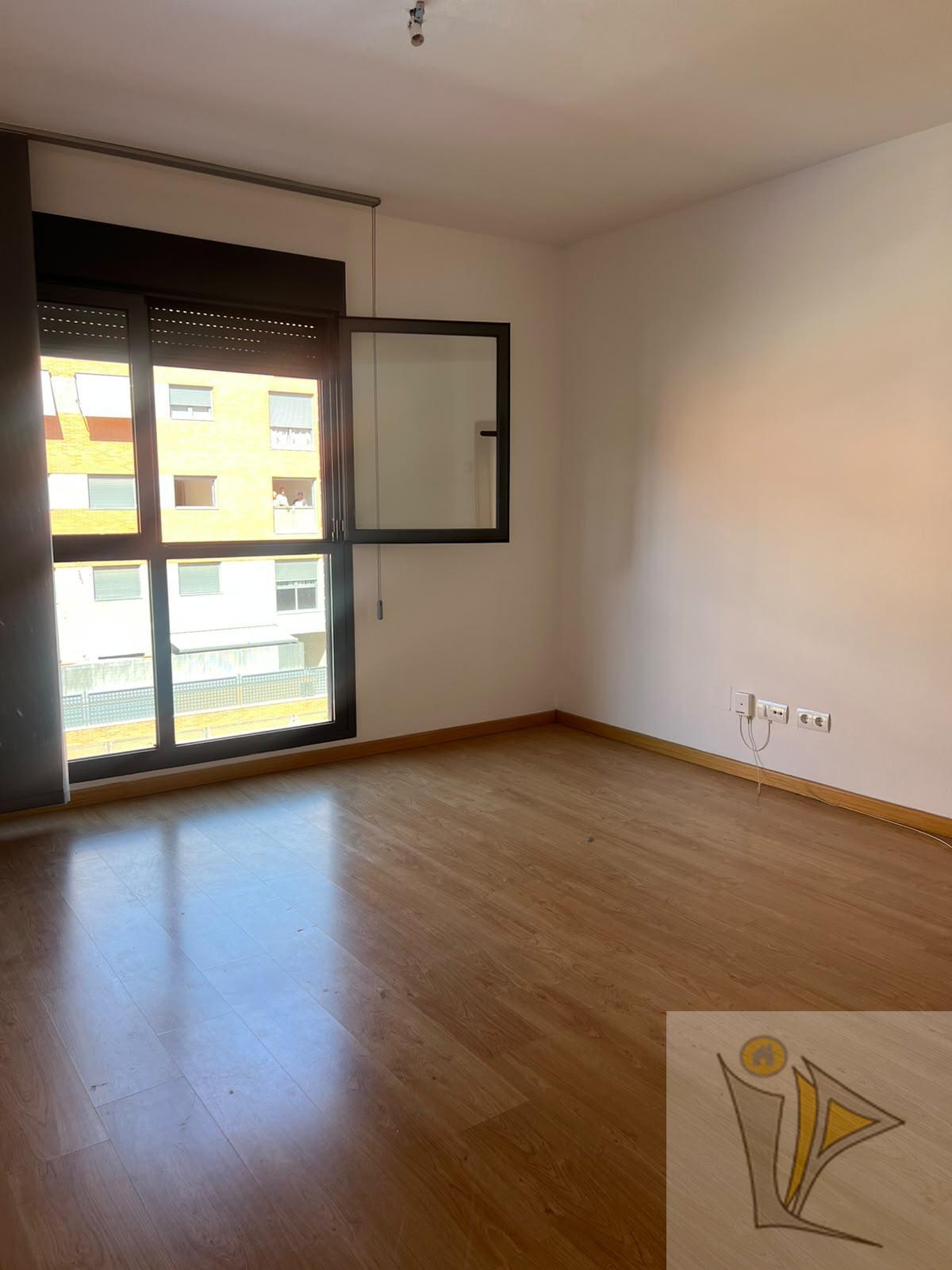 For sale of flat in Pinto