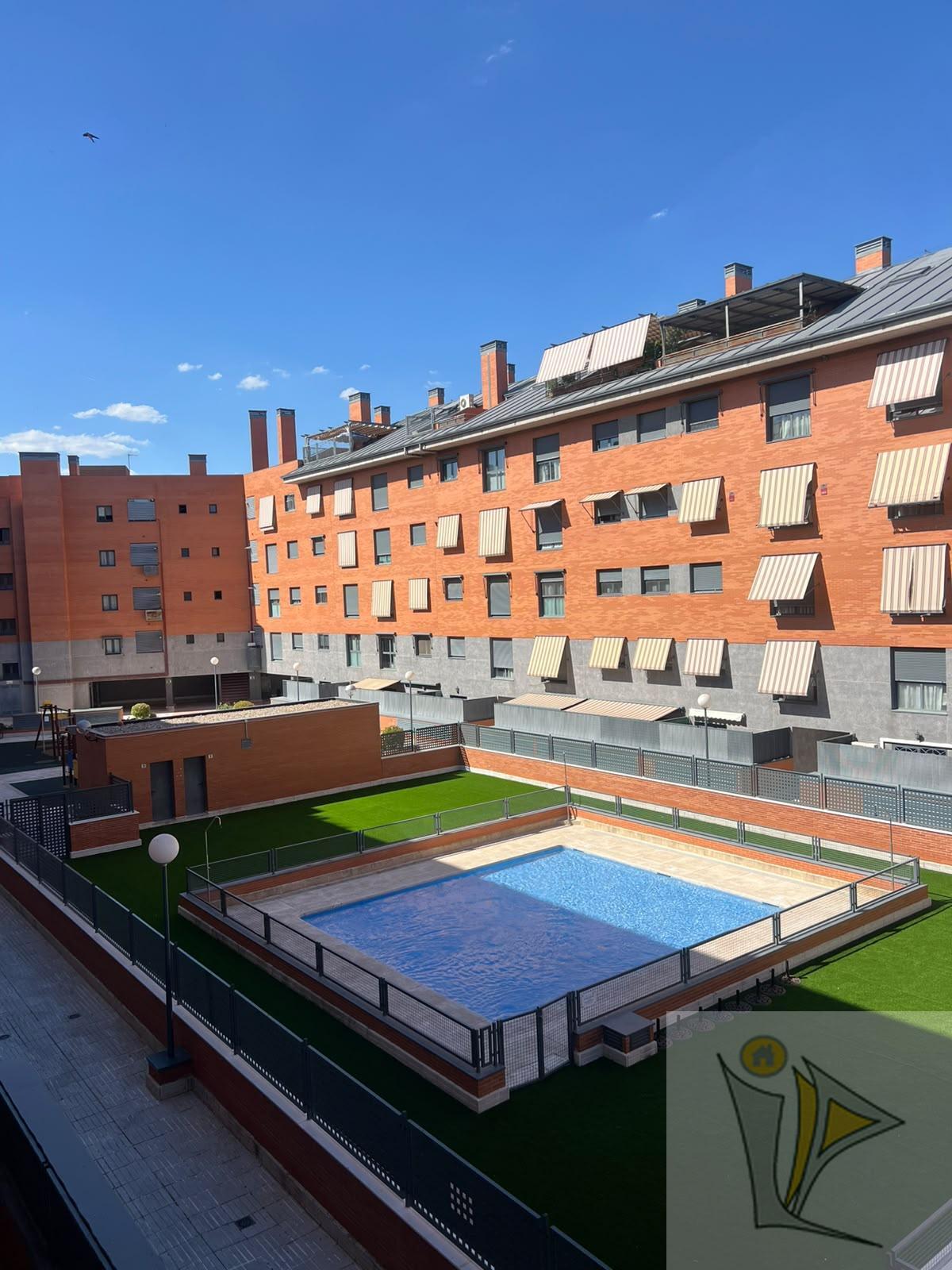 For sale of flat in Pinto