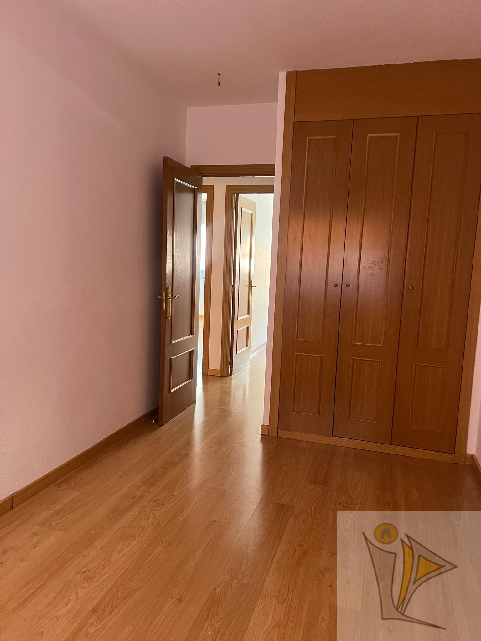 For sale of flat in Pinto