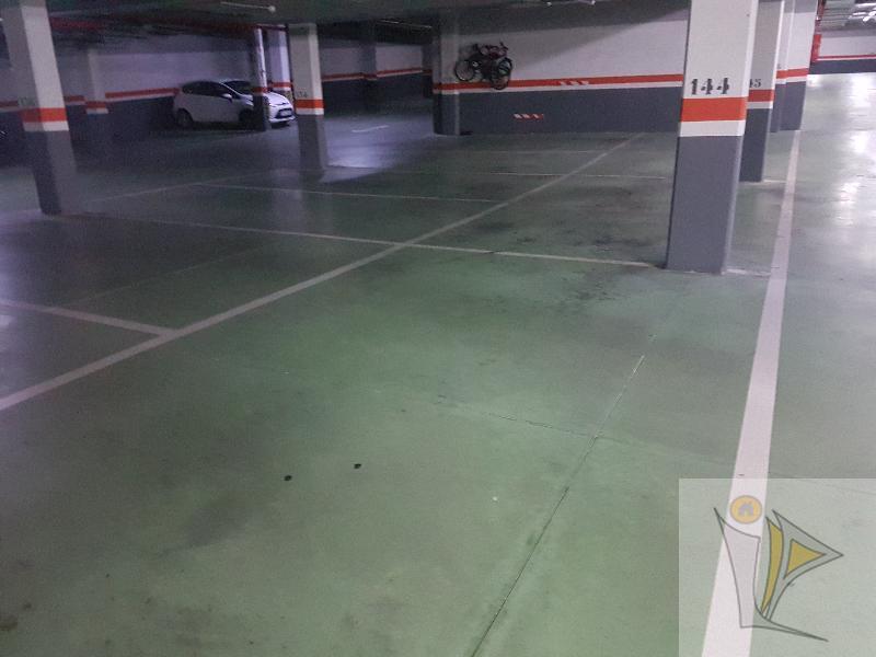 Venta de garaje en Boadilla del Monte