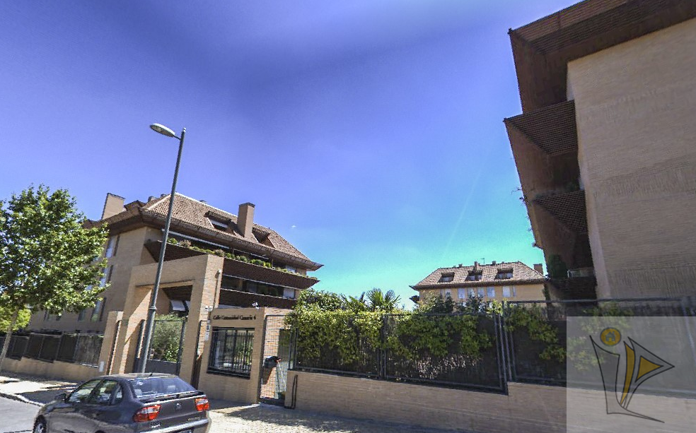 Venta de garaje en Boadilla del Monte