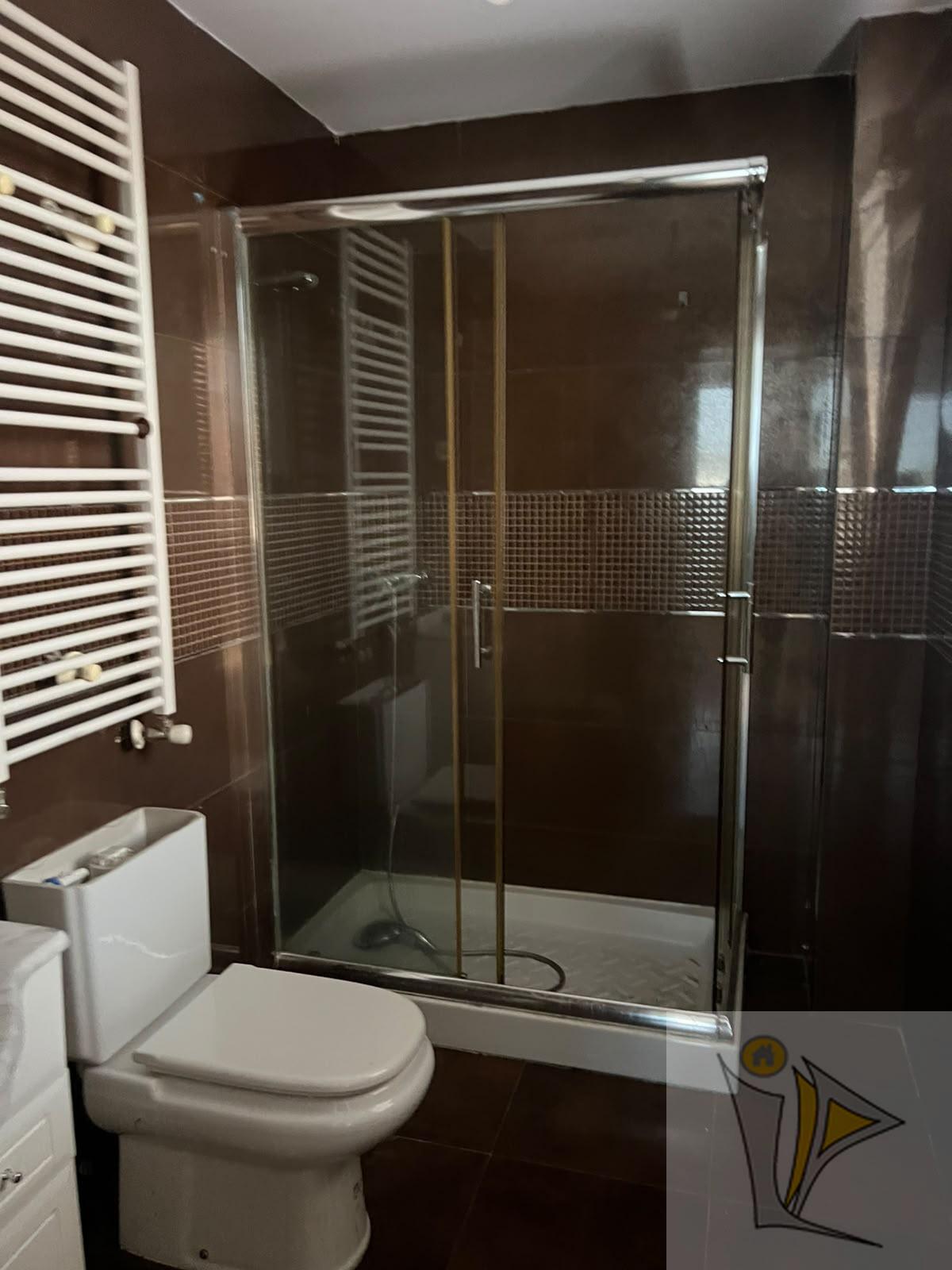 For sale of flat in Madrid