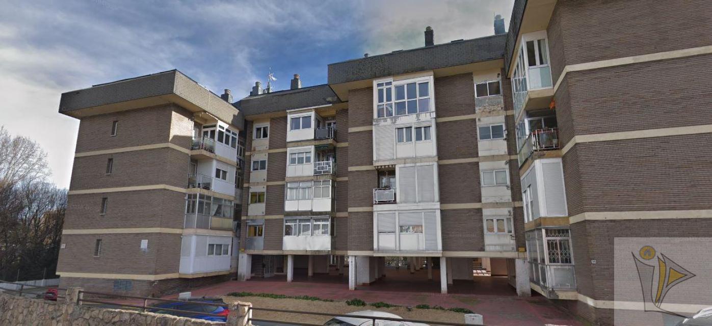 Venta de garaje en Guadarrama