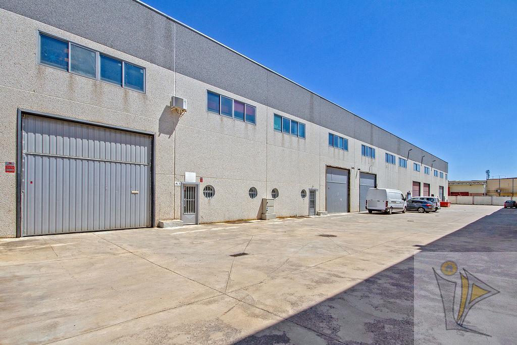 Venta de nave en Fuente el Saz de Jarama