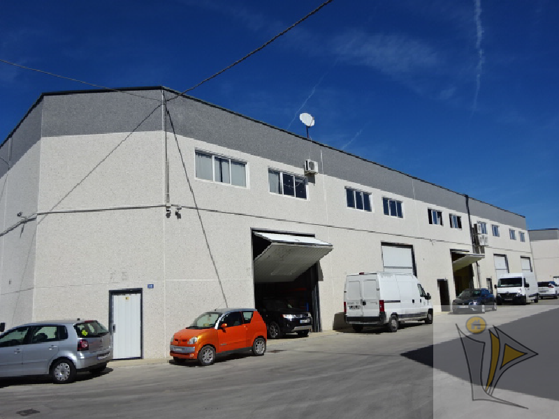 Venta de nave en Ciempozuelos