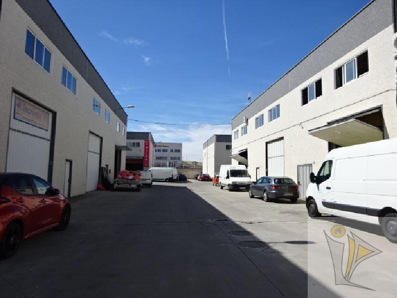 Venta de nave en Ciempozuelos