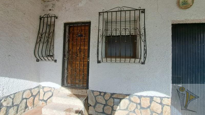 Venta de chalet en Moraleja de Enmedio