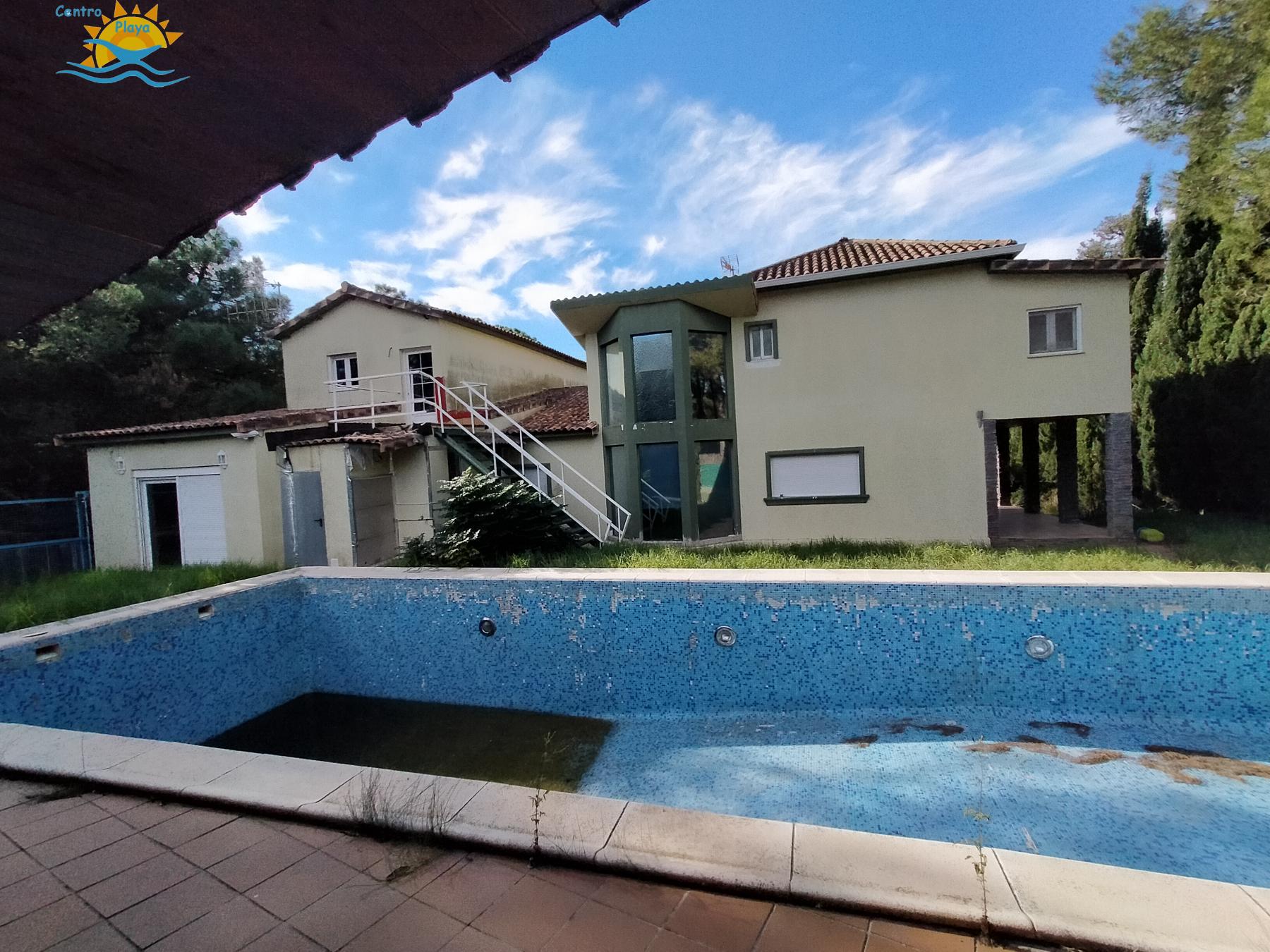 Venta de chalet en La Pobla Tornesa