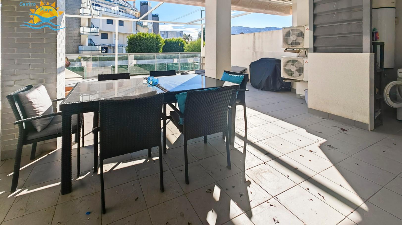 For sale of apartment in Dénia