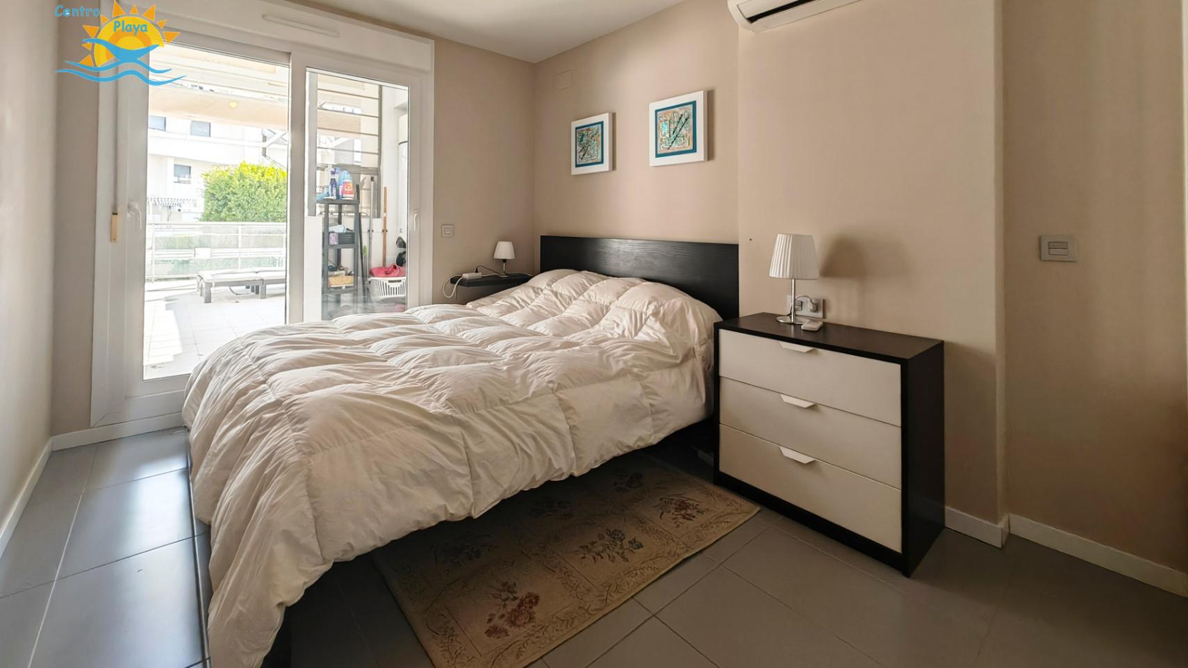 For sale of apartment in Dénia