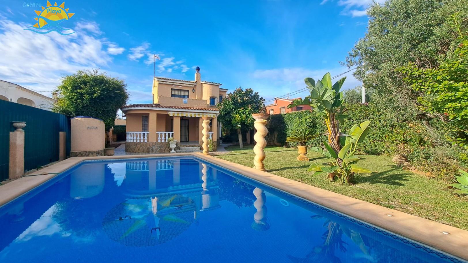 Venta de chalet en Dénia