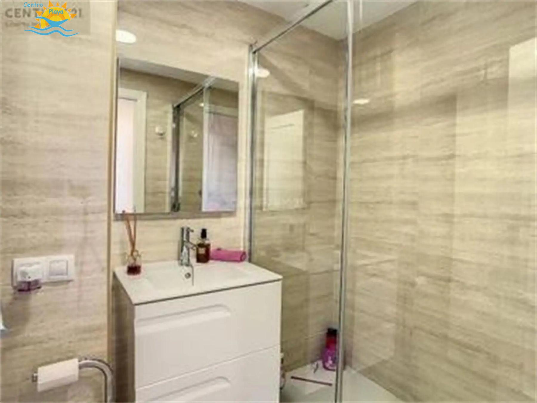 For sale of penthouse in Moncófar