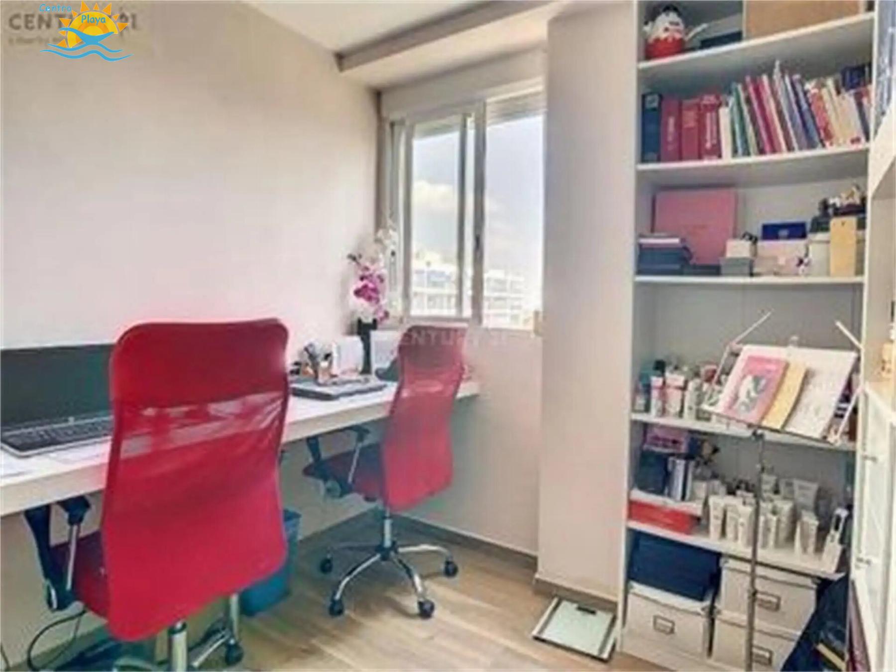 For sale of penthouse in Moncófar