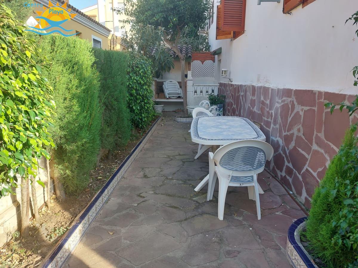 For sale of duplex in Moncófar