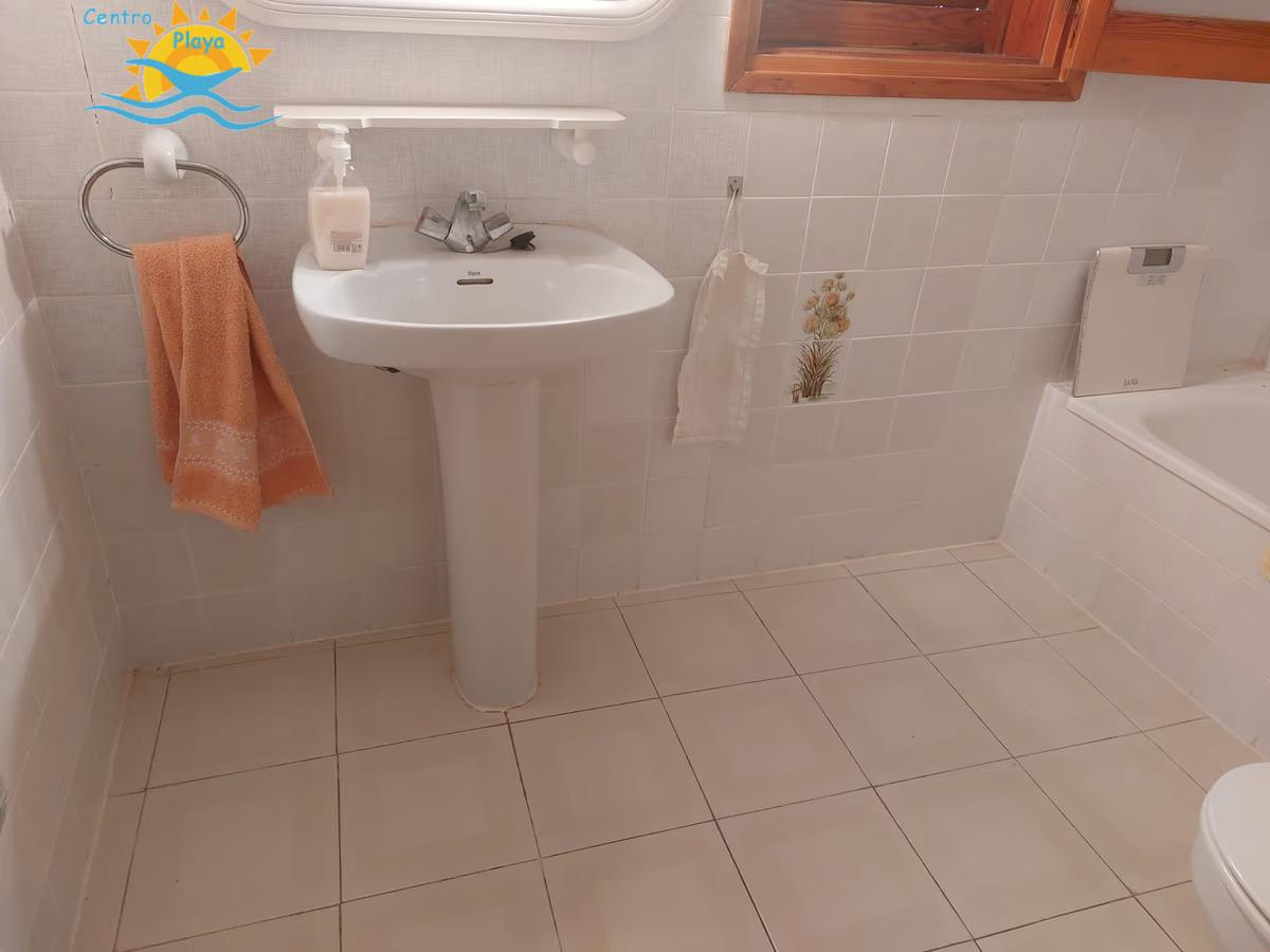 For sale of duplex in Moncófar