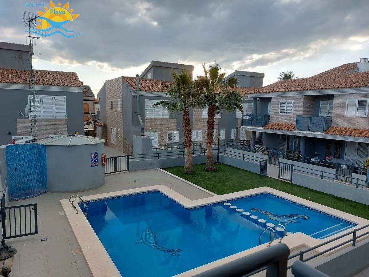 For sale of duplex in Castellón