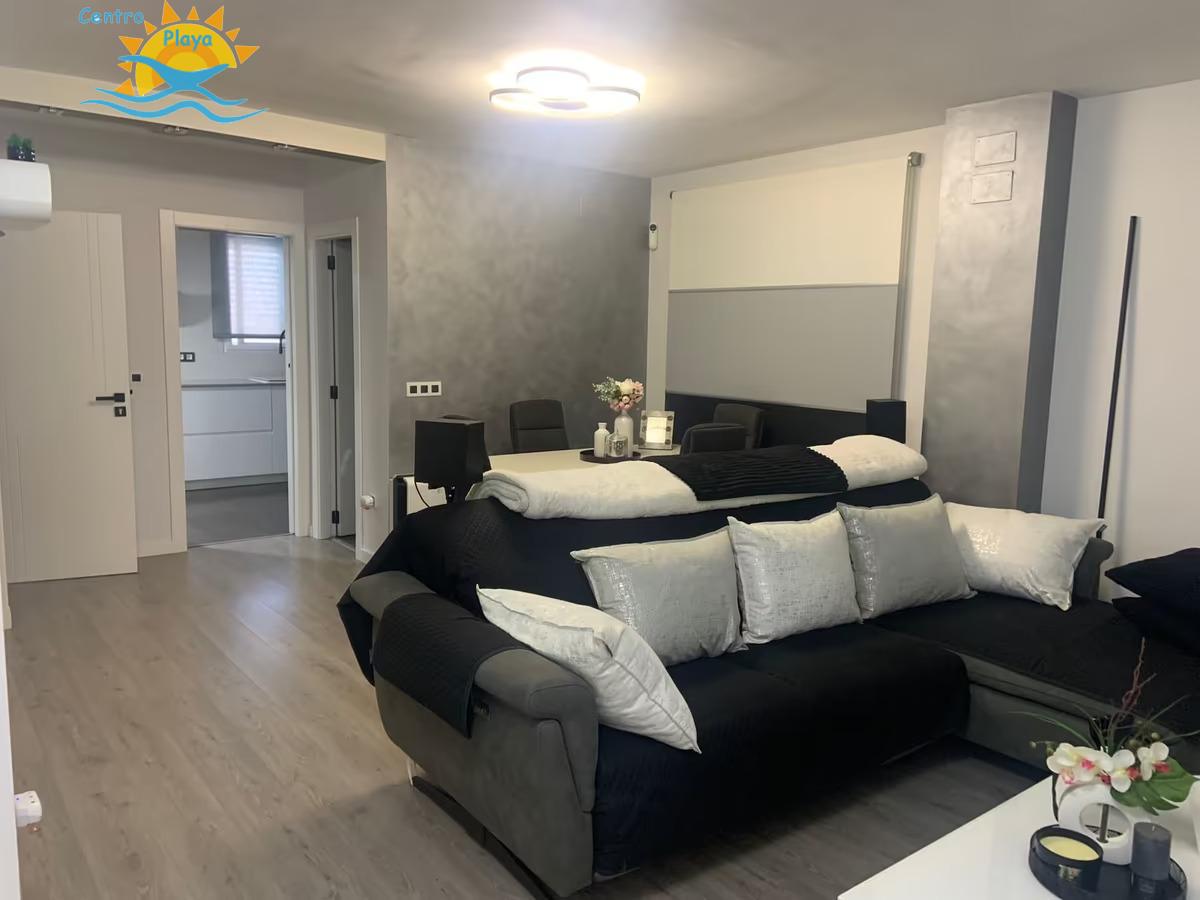 For sale of duplex in Castellón
