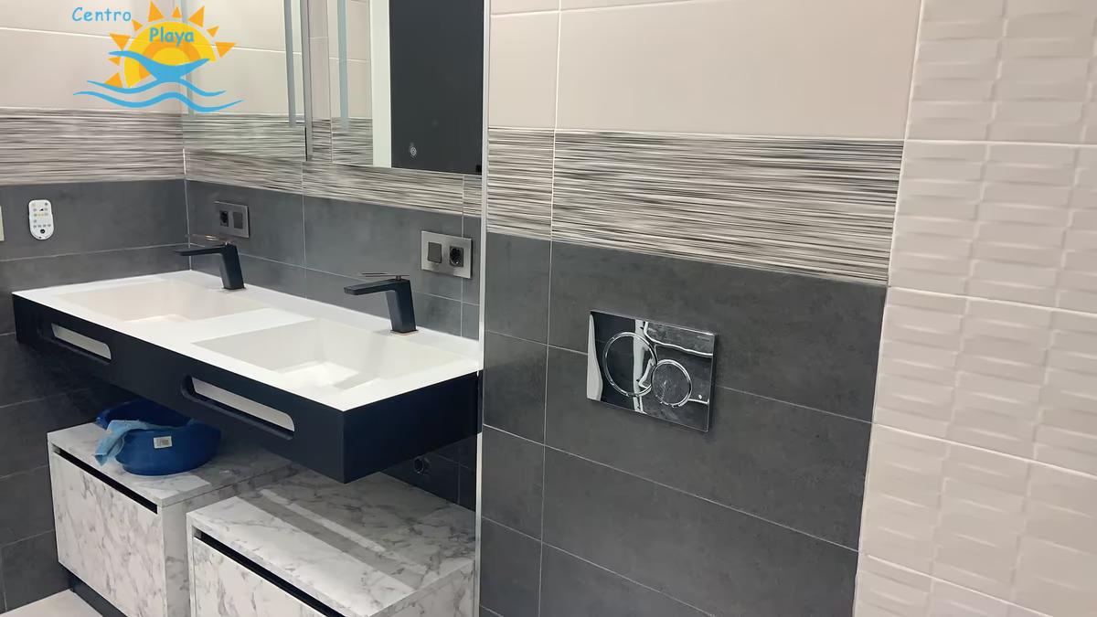 For sale of duplex in Castellón