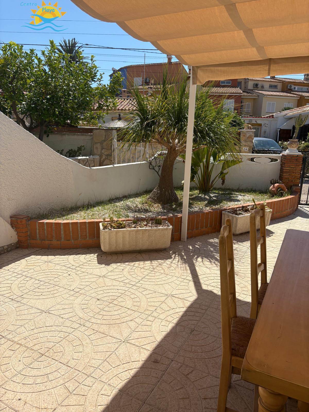 For sale of bungalow in Dénia