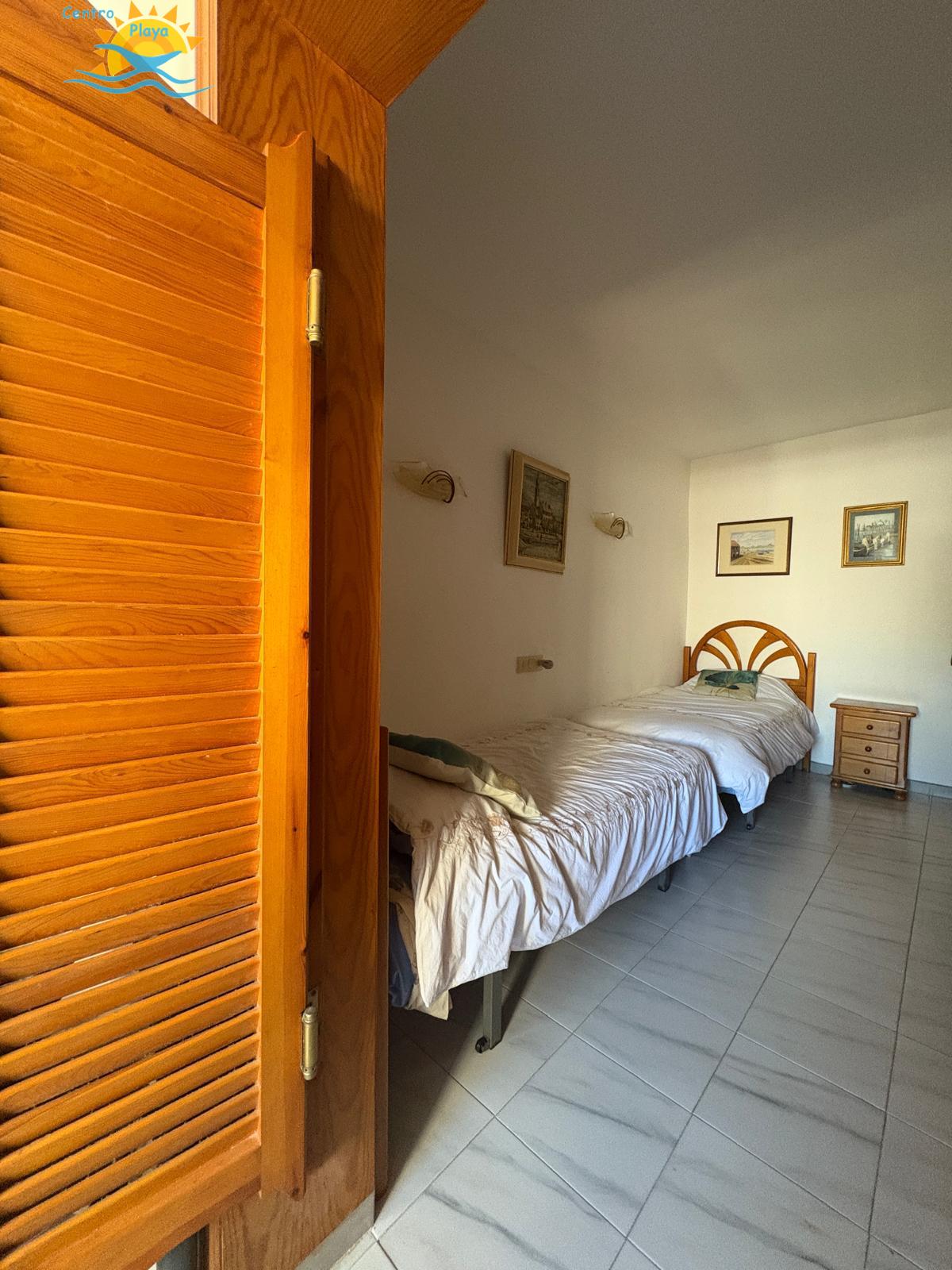 For sale of bungalow in Dénia