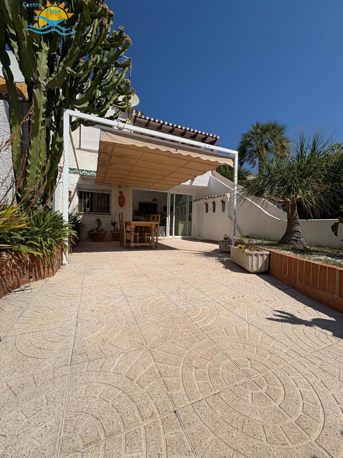 For sale of bungalow in Dénia