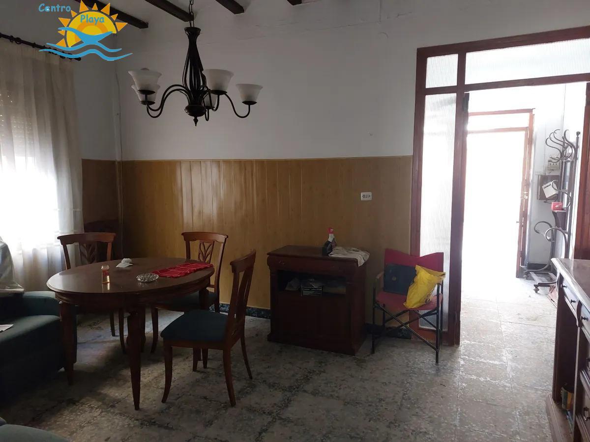 For sale of house in Moncófar