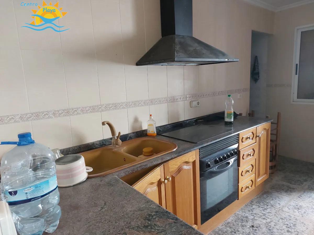 For sale of house in Moncófar
