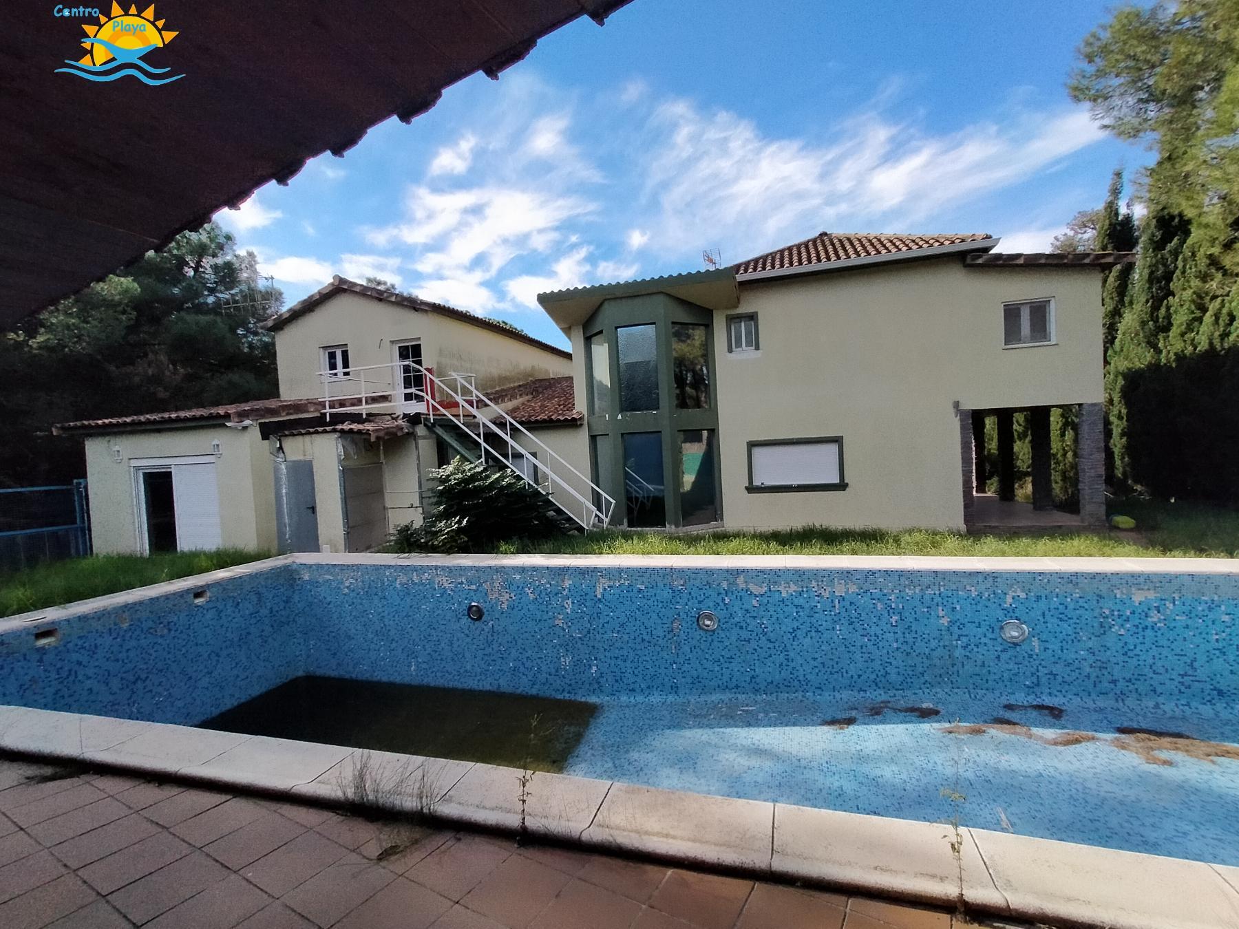 Venta de chalet en La Pobla Tornesa