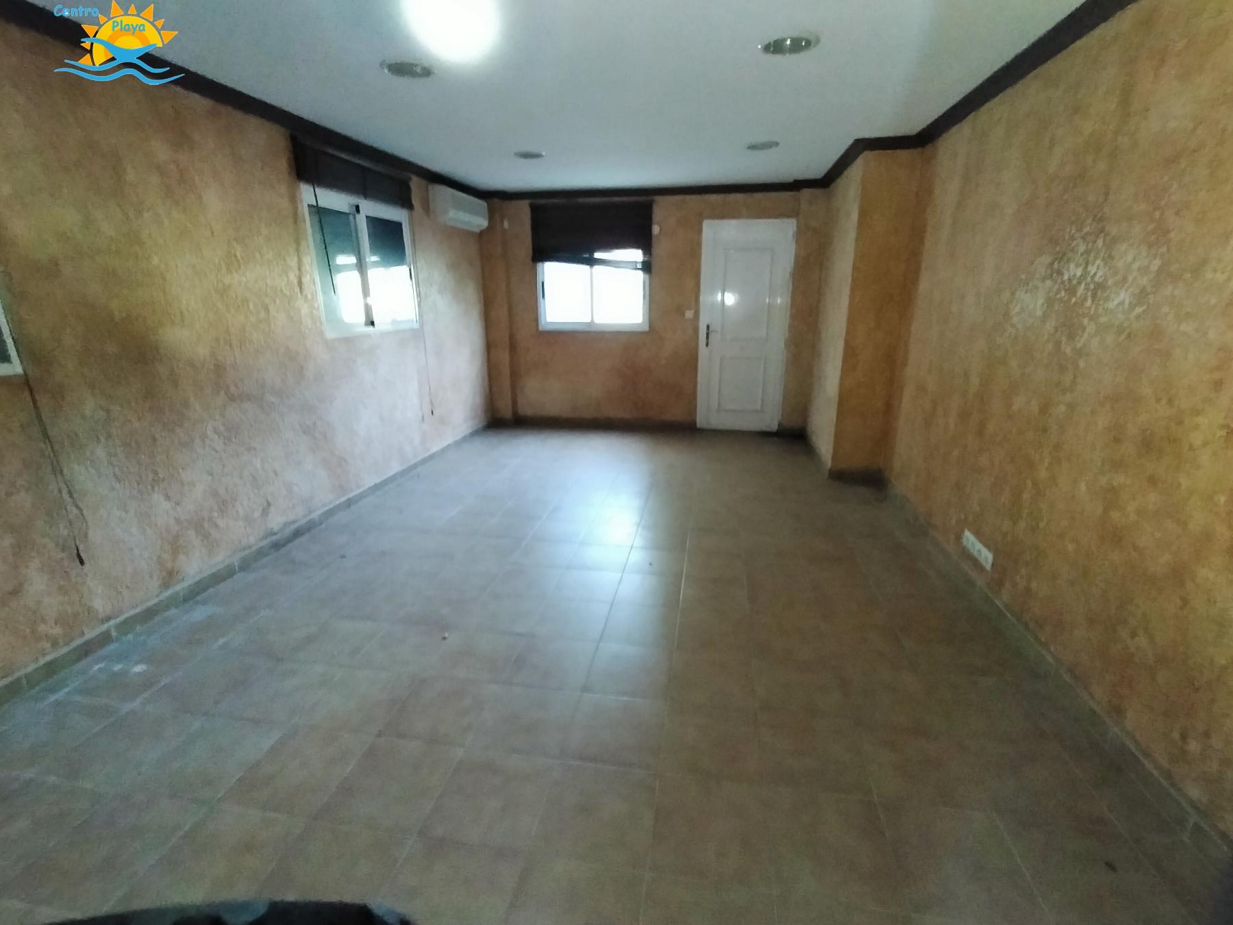 Venta de chalet en La Pobla Tornesa