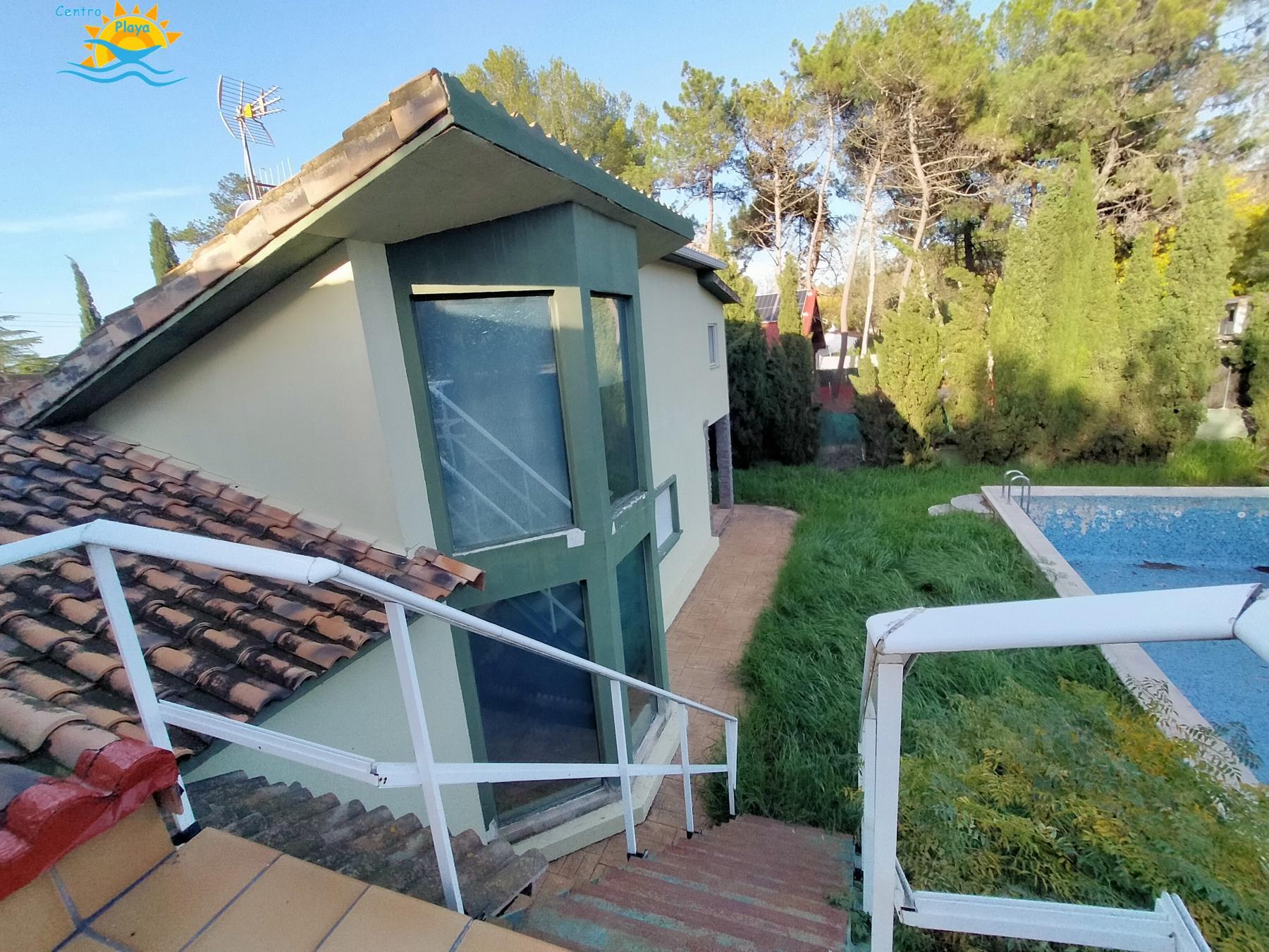 Venta de chalet en La Pobla Tornesa