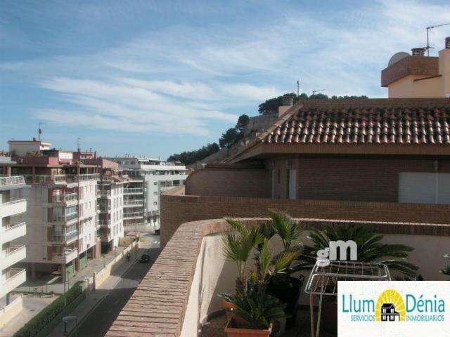 For sale of penthouse in Denia