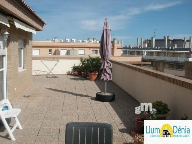 For sale of penthouse in Denia