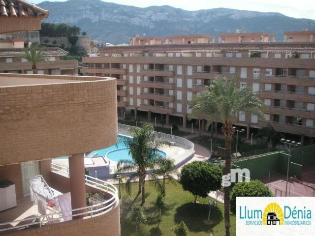 For sale of penthouse in Denia